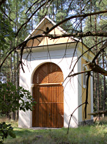 Kaple sv. Huberta, sv. Eustacha a sv. Jiljí před znovuvysvěcením v roce 2015.