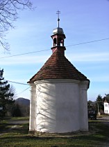 Stav kaple po rekonstrukci omítkového pláště.