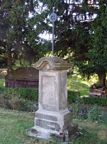 Petrovice (Petersdorf), Kreuz bei der Palmschenke