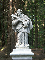 Horní Světlá (Ober Lichtenwald), Statue des hl. Johann v. Nepomuk unter des Bouřný (Friedrichsberg)