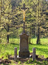 Mníšek u Liberce (Einsiedel), Kreuz an der Strasse nach Oldřichov